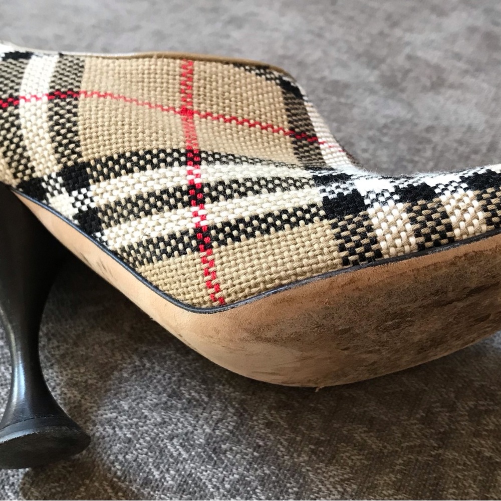 Burberry Plaid High Heel Shoes - Black, Cream, Red - Picture 5 of 7